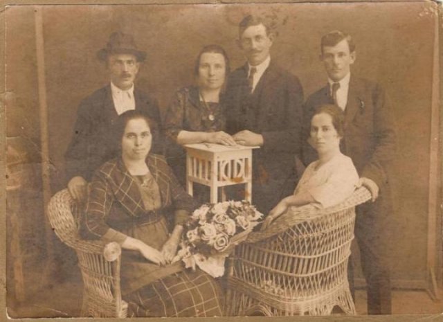 10 Velimir i Ljubinka, Bosiljka i Milosav i Ljuba Rajković sa suprugom